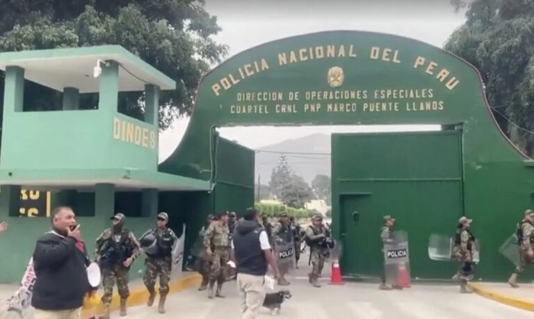 Peru decreta estado de emergência em presídios de alta segurança