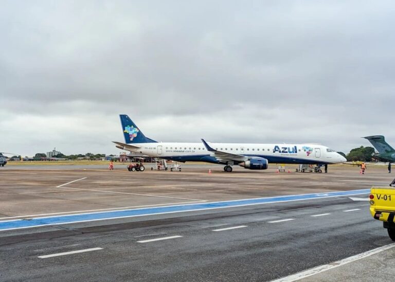 Corumbá mantém voo da Azul e amplia conectividade do Pantanal