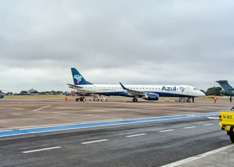 Corumbá mantém voo da Azul e amplia conectividade do Pantanal