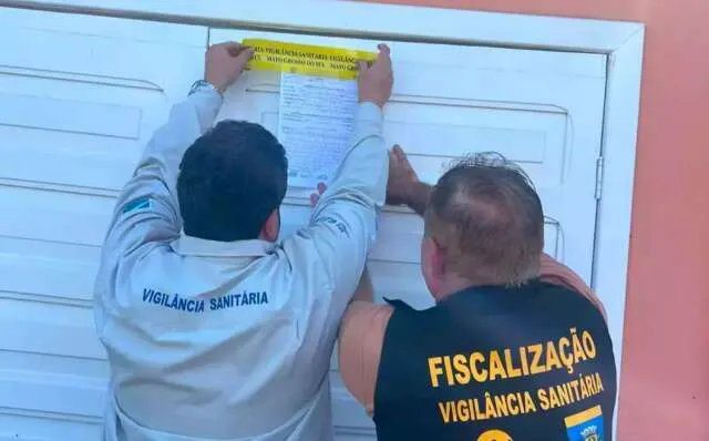Policiais e investigadores em inspeção a clínicas de reabilitação interditadas em Fátima do Sul