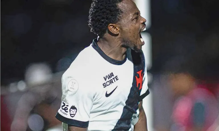 Vasco e Palmeiras avançam e fazem duelo pela semifinal da Copa do Brasil