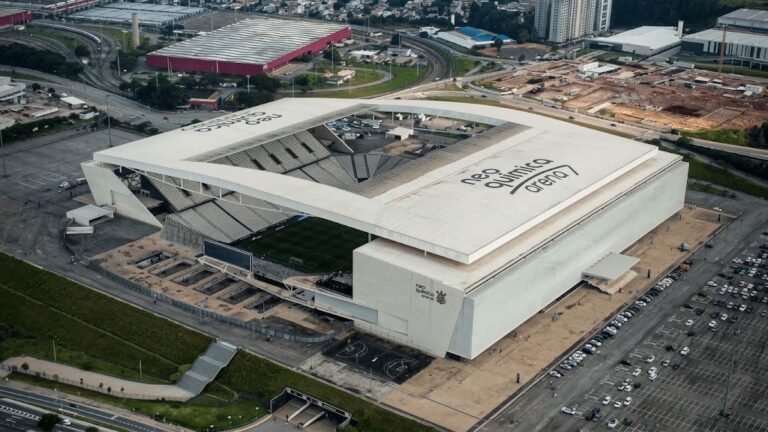 Corinthians avança com Caixa para quitar dívida de R$ 630 milhões da Arena