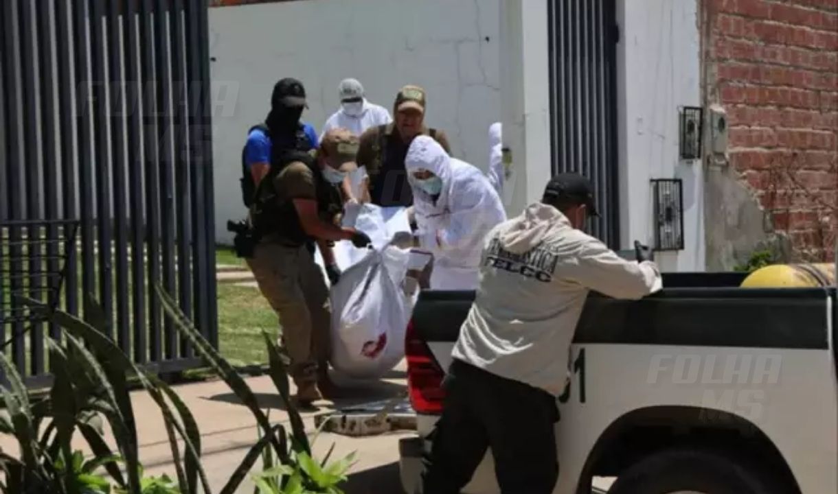 Atiradores com roupas militares invadem casa pelo muro e executam dois brasileiros na Bolívia