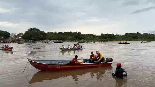 Mergulhadores reforçam buscas por homem desaparecido no Rio Taquari em Coxim