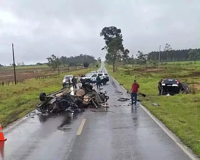 Casal morre em colisão na MS-164 e bebê fica gravemente ferido