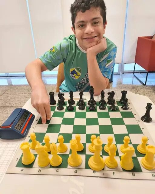 Enxadrista supera competidores sub-20 e vira o Mestre Nacional mais novo da história de MS