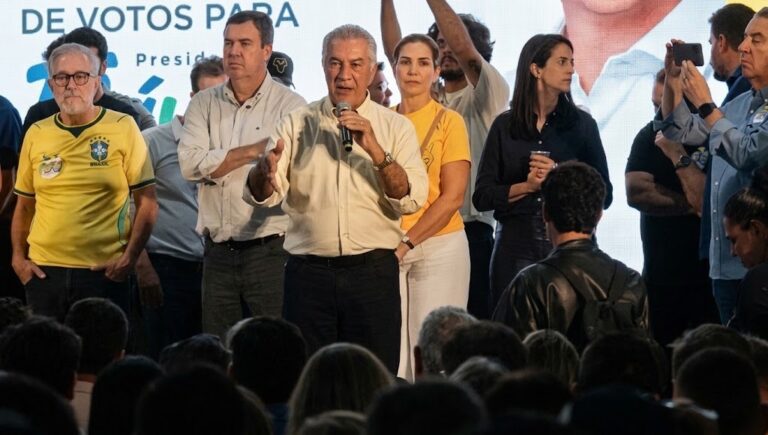 Justiça Eleitoral vai apurar promessa de emendas condicionada a votação de Flávio feita por senador em MS