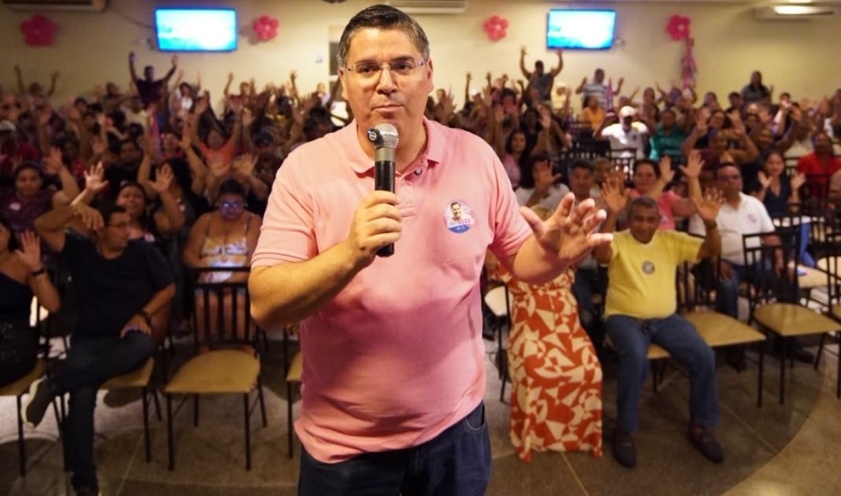 Victor Rocha defende atendimento permanente no interior em projeto para a Câmara Federal