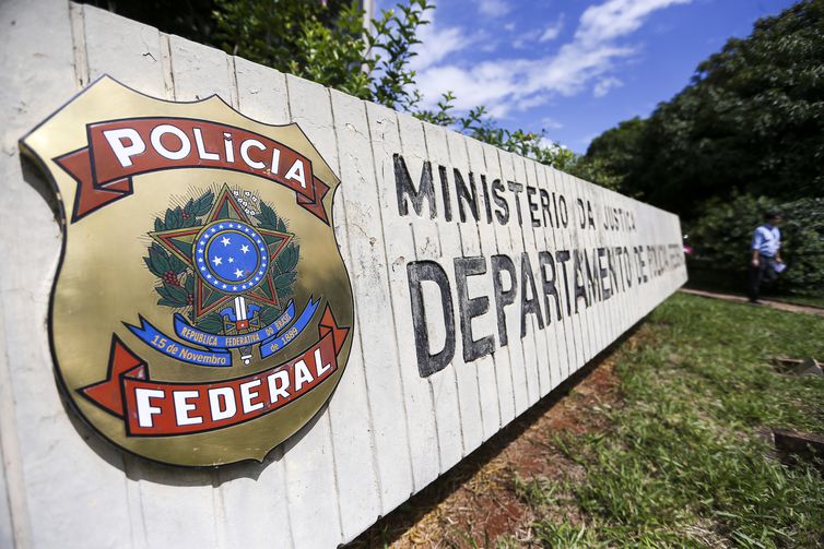PF deflaga Operação Boa Vista contra tráfico de drogas e armas no país