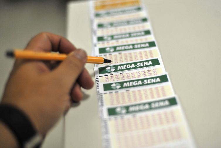 Mega-Sena sorteia nesta quarta-feira prêmio de R$ 6,5 milhões