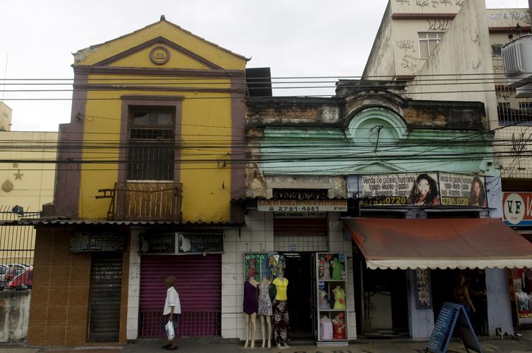 Baixada Fluminense maiores taxas de letalidade por covid-19 do Rio