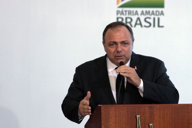 Pazuello segue em repouso no Hospital das Forças Armadas