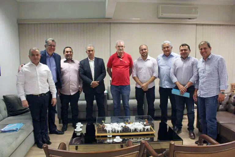 Governo estuda ampliar apoio à saúde de Corumbá