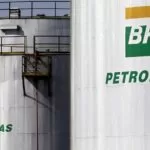 Petrobras abre investigação administrativa de venda de refinaria