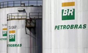 Leia mais sobre o artigo Petrobras abre investigação administrativa de venda de refinaria