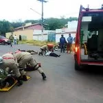 Três pessoas ficam feridas em colisão entre bicicleta e moto no bairro NSª de Fátima