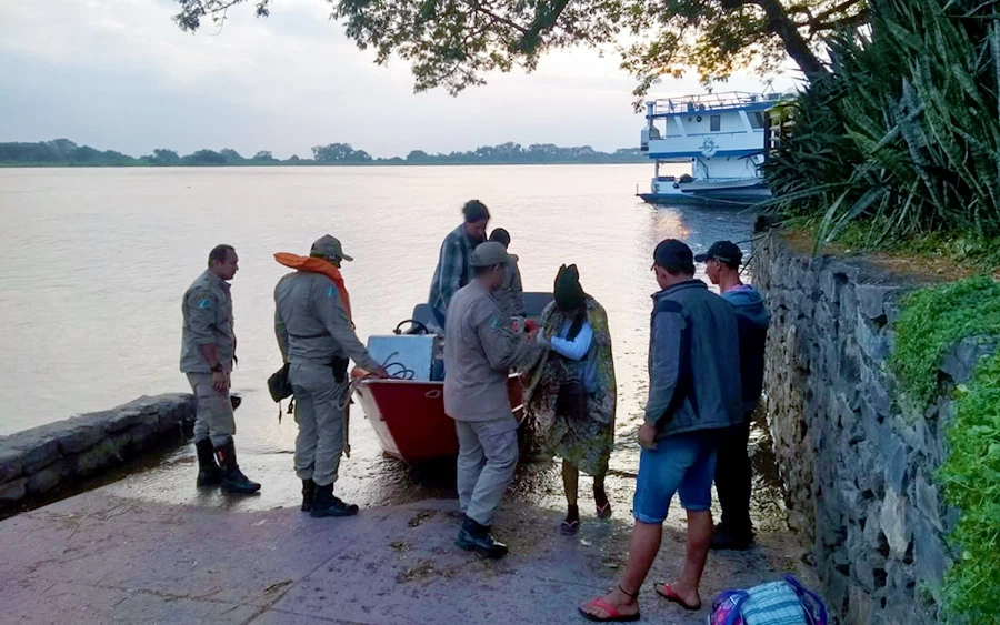 Você está visualizando atualmente Gestante é resgatada pelos Bombeiros após ser picada por cobra no Pantanal