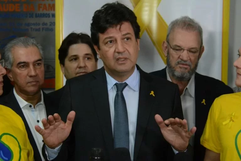 Em 2020, carteiras de vacinação serão por meio de aplicativo