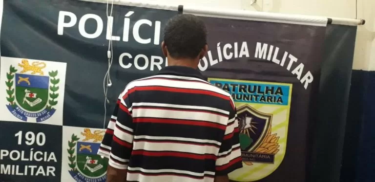 Após causar tumulto em feira foragido da justiça é preso pela PM