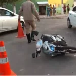 Motociclista fica ferido em colisão entre carro e moto