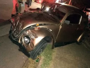 Leia mais sobre o artigo Colisão entre automóveis deixa dois feridos no Centro América
