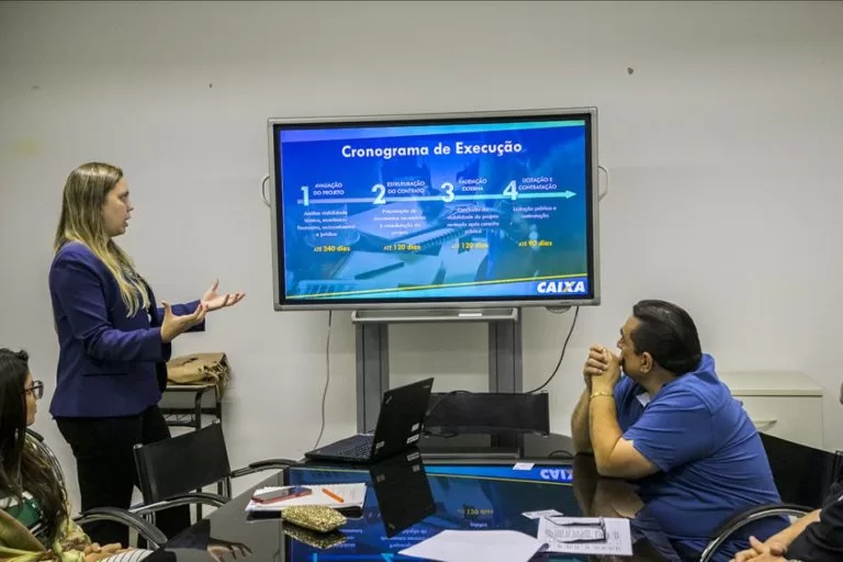 Com parceria do Governo Federal, Prefeitura vai ampliar iluminação pública