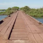 Trânsito na ponte sobre o Rio Negro é liberado parcialmente pela Agesul