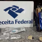 Homem é preso com cocaína escondida em caixa de som