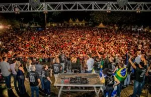 Leia mais sobre o artigo Marcha para Jesus reuniu mais de 10 mil pessoas em Corumbá