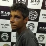 Homem esquarteja pai e filho porque levou soco no rosto