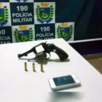 Detento monitorado por tornozeleira eletrônica é detido com arma de fogo em Corumbá