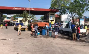 Leia mais sobre o artigo Bloqueio na fronteira provoca queda de 60% no comércio em Corumbá