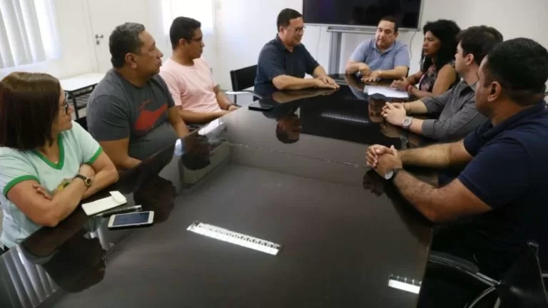 Diretoria da Liblocc debate mudanças para o desfile de 2021