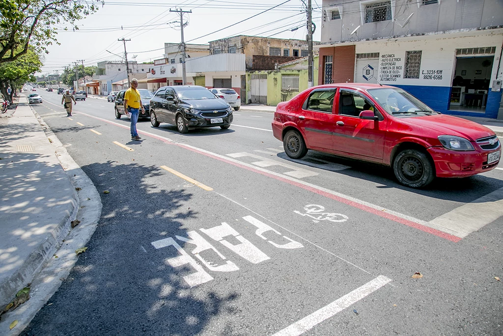 No momento, você está visualizando Rua Cabral passará ter sentido único de circulação da Albuquerque até a Frei Mariano