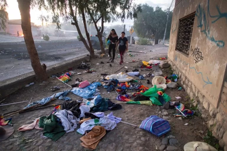 Sobe para 8, o número de mortes em confrontos entre polícia boliviana e apoiadores de Evo Morales