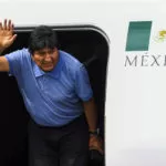 Evo Morales desembarca no México e reafirma ter sido vítima de um “Golpe de Estado”