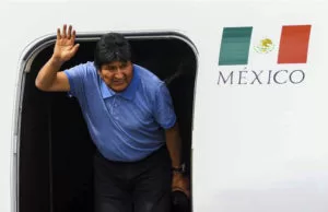 Leia mais sobre o artigo Evo Morales desembarca no México e reafirma ter sido vítima de um “Golpe de Estado”