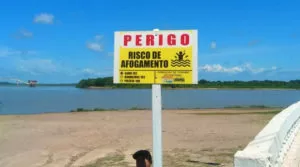 Leia mais sobre o artigo Fundação de Turismo e AGETRAT alertam banhistas sobre riscos de afogamento no Rio Paraguai