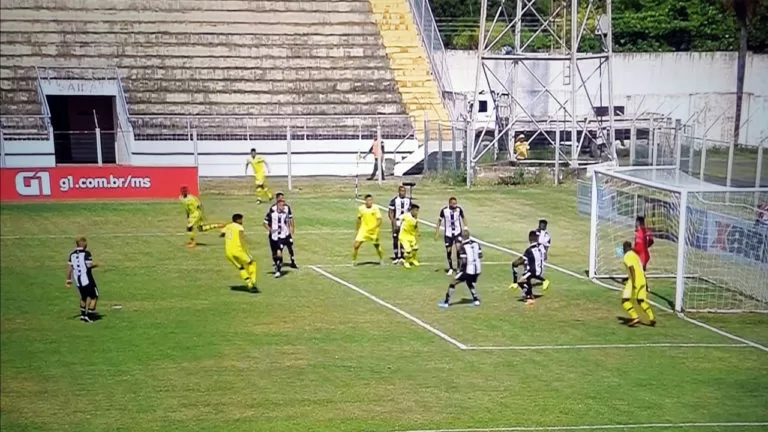 Corumbaense decepciona, perde pênalti e estreia com derrota em casa para o Maracajú