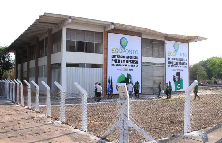 Ecoponto recebe pneus e lixo eletrônico das 7h30 às 11h e das 13h30 às 16h30