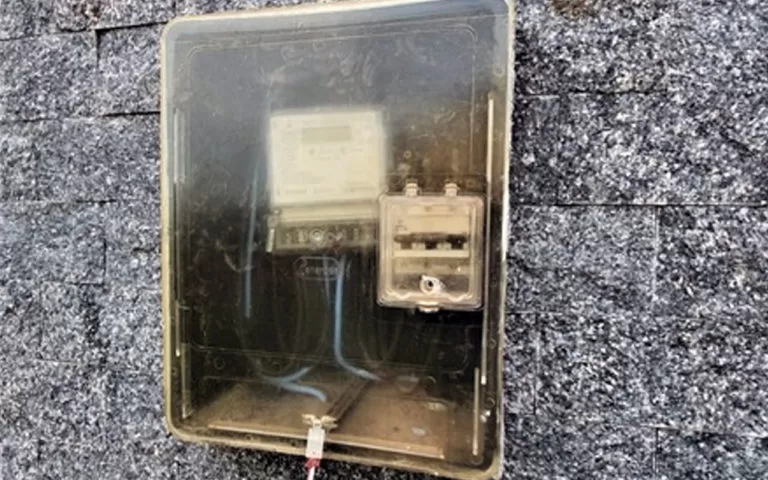 Energisa é multada por substituir medidores sem comunicar consumidores