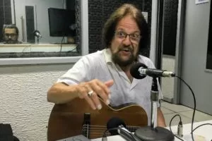 Leia mais sobre o artigo Morre, aos 69 anos, o cantor e compositor Tunai