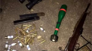 Leia mais sobre o artigo Polícia encontra fuzil, granada e munições de guerra durante ocorrência em Campo Grande