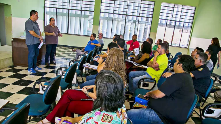 Prefeitura recua de contratar empresa sem licitação e desfalca segurança no Carnaval
