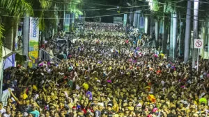 Leia mais sobre o artigo Decreto proíbe realização de bailes e aglomerações e prorroga toque de recolher no Carnaval