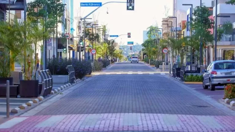 18 cidades de MS já decretaram toque de recolher