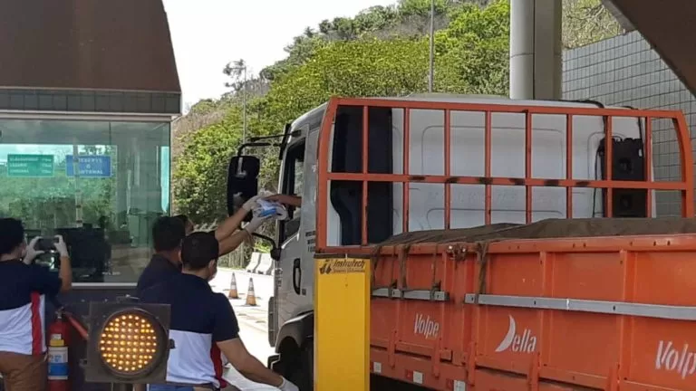 PRF/MS participa de campanha Siga em Frente Caminhoneiro