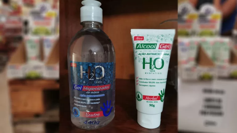 Mega Atacadista oferece álcool em gel a preço de custo para população de Corumbá
