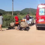 Bombeiros socorrem ciclista atropelado no Popular Velha