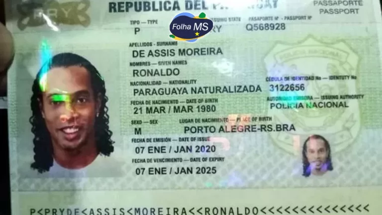 Ronaldinho Gaúcho é preso no Paraguai com documento falso e culpa empresário